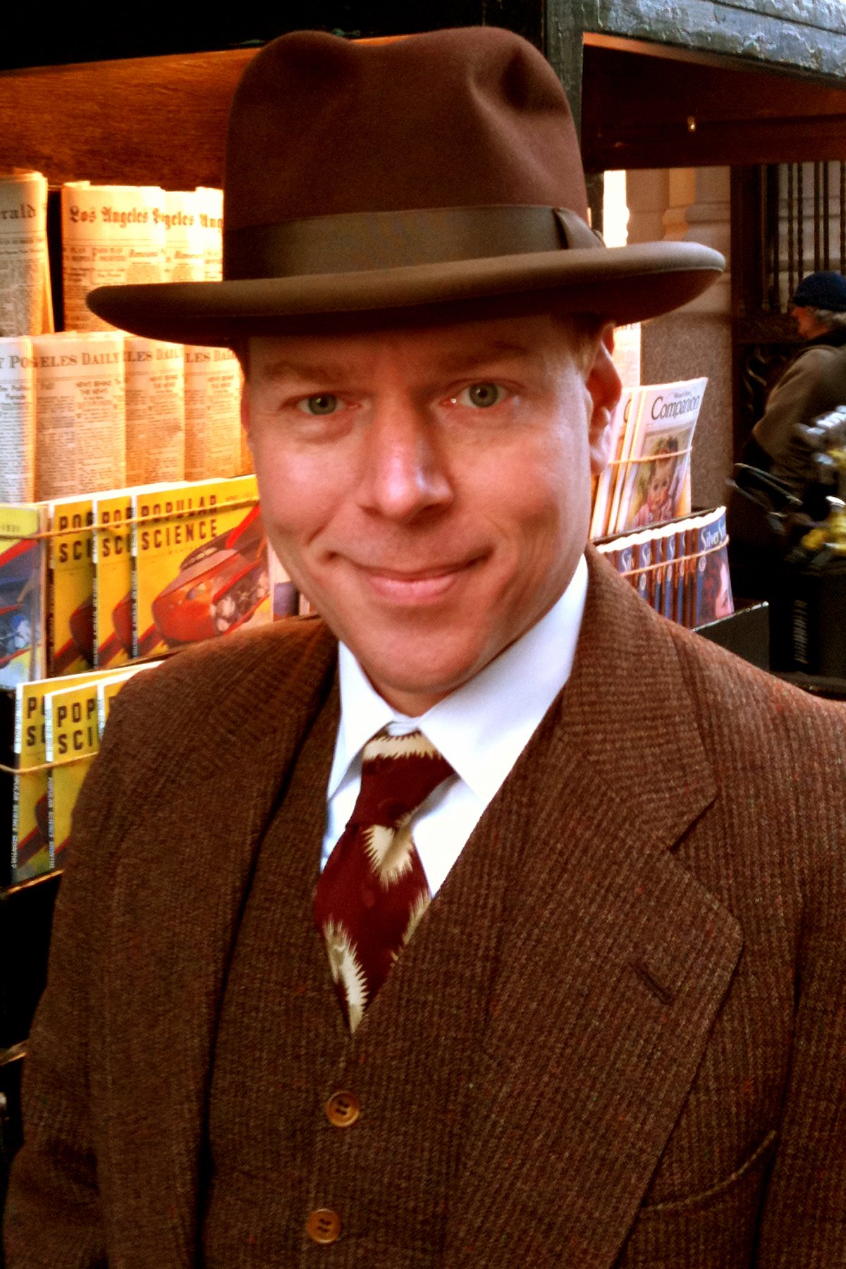 Фото - Тодд Фредерикс: 1200x1800 / 407 Кб