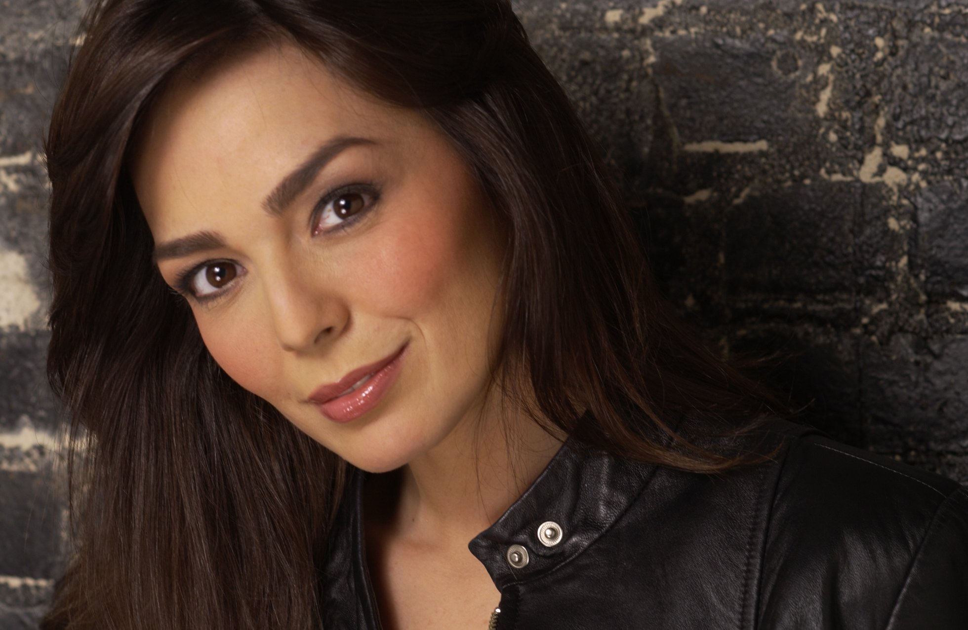 Фото - Илэйн Дел Валле: 1960x1277 / 273 Кб