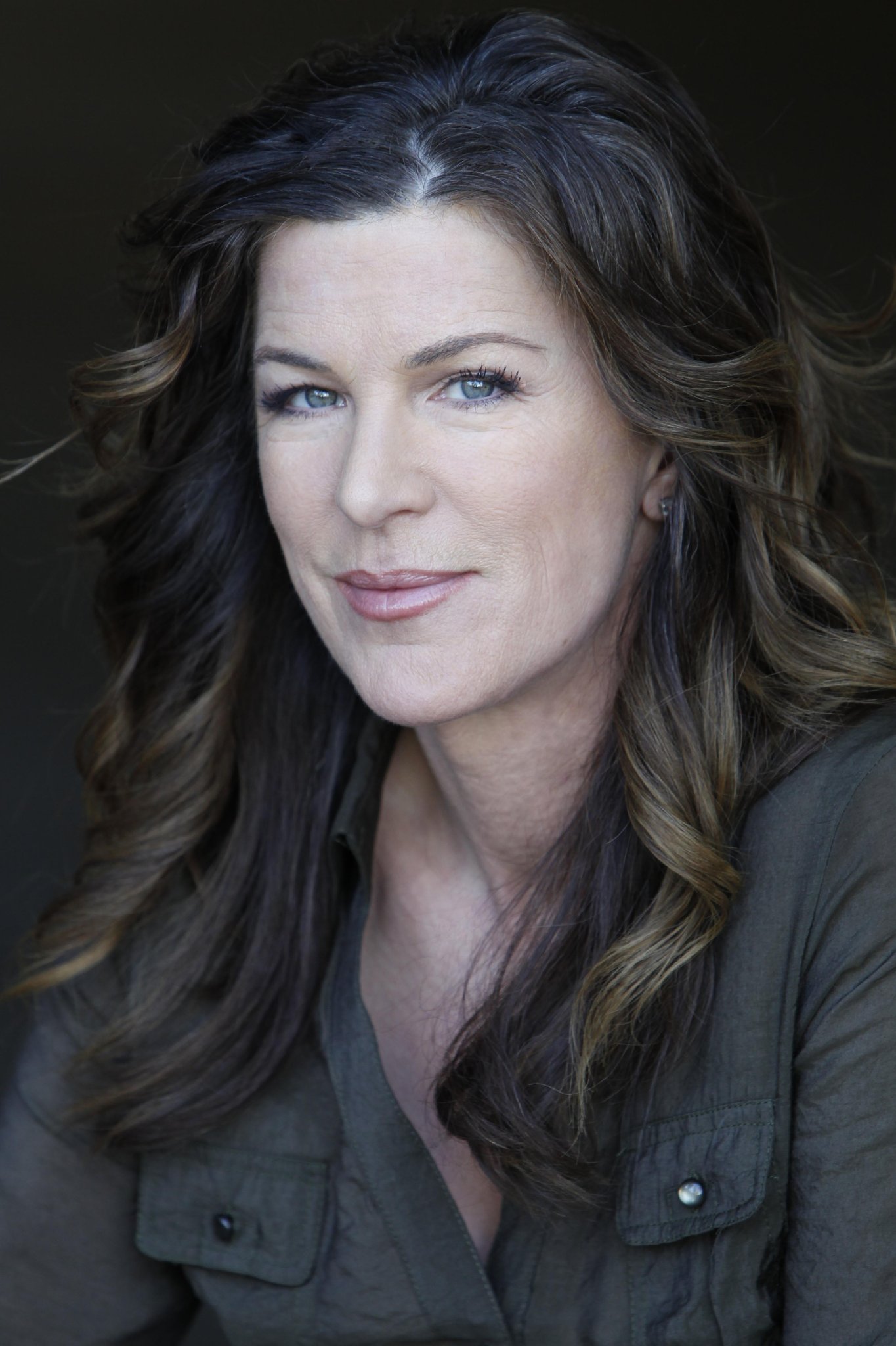 Фото - Джули Вагнер: 1365x2048 / 283 Кб