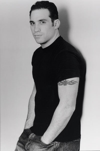 Фото - Кевин Интердонато: 400x607 / 24 Кб