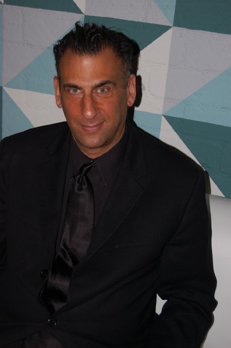 Фото - Крэйг Цуккеро: 477x719 / 35 Кб