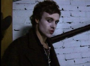 Фото - Джейми Томас Кинг: 318x232 / 14 Кб