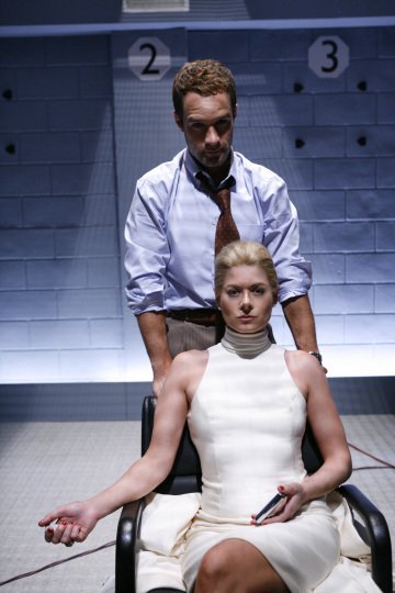 Фото - Крис Диамантополос: 360x540 / 37 Кб