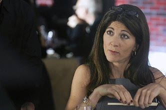 Фото - Ив Бест: 332x220 / 14 Кб