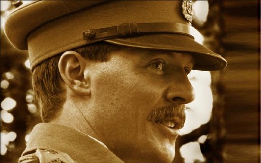 Фото - Гарет Ривз: 509x318 / 35 Кб