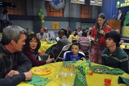 Фото - Иден Шер: 427x285 / 36 Кб