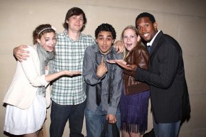 Фото - Бонни Деннисон: 300x200 / 17 Кб