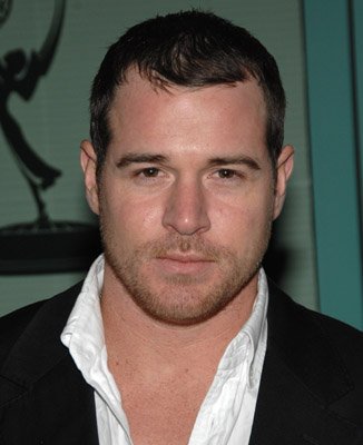 Фото - Дерек Филлипс: 326x400 / 23 Кб