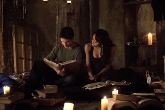 Фото - Стивен Р. МакКуин: 333x222 / 14 Кб