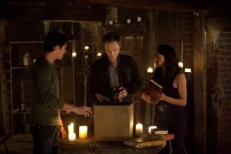 Фото - Стивен Р. МакКуин: 333x222 / 15 Кб