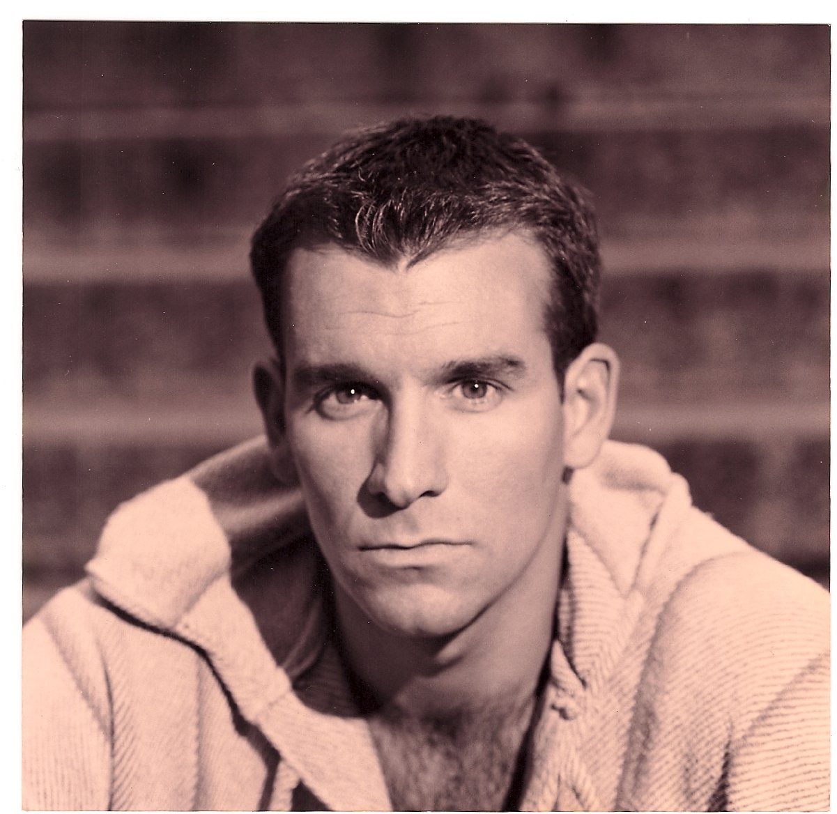 Фото - Мэттью Паркхилл: 1201x1168 / 182 Кб