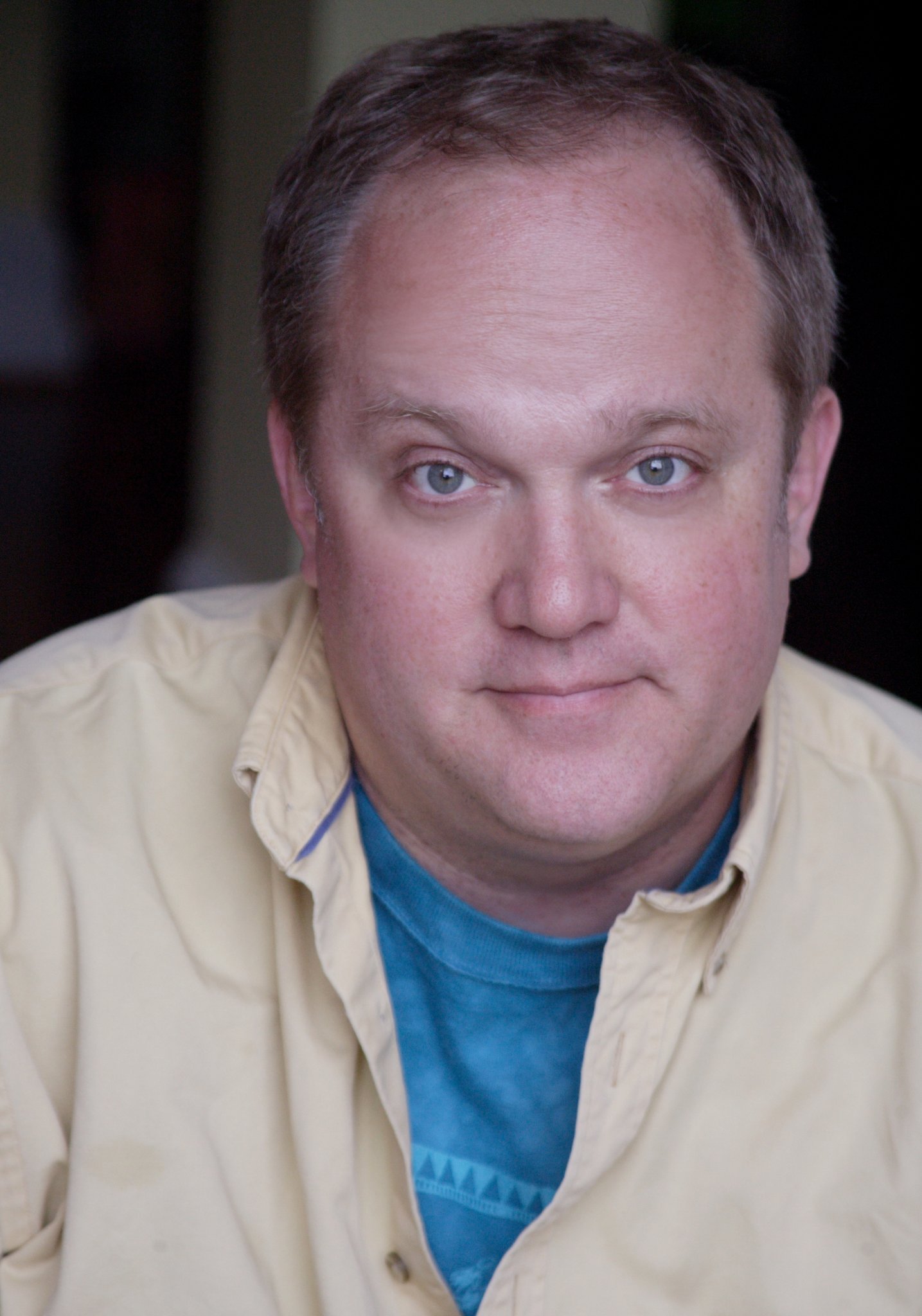 Фото - Майкл Х. Коул: 1435x2048 / 265 Кб