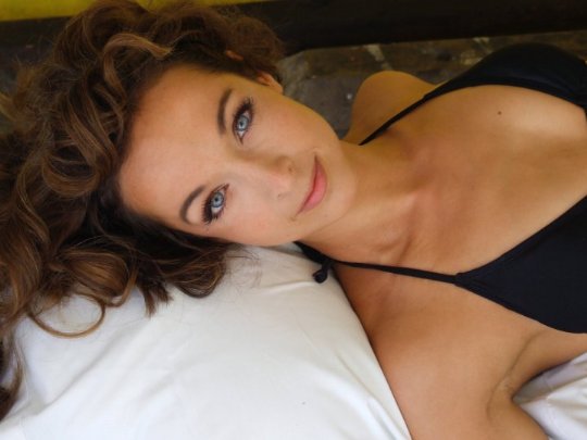 Фото - Тэси Серфейс: 540x405 / 30 Кб