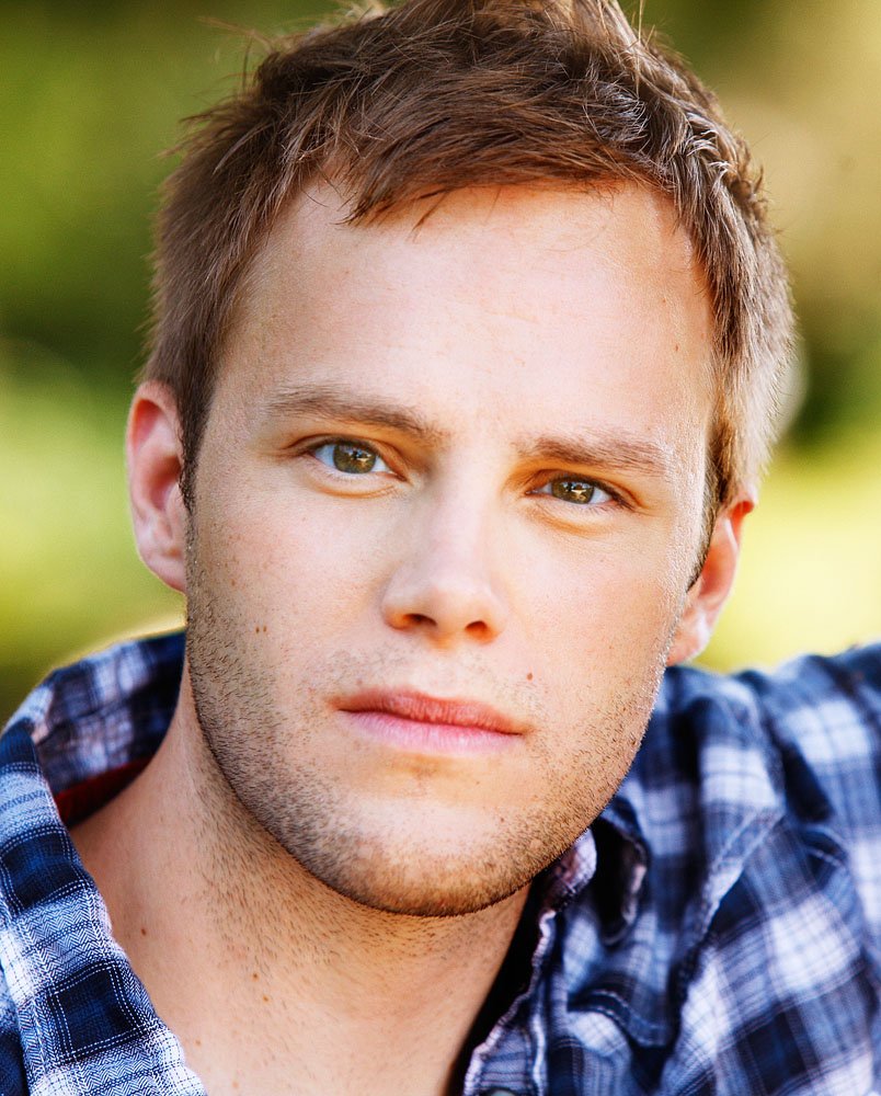 Фото - Джереми Кларк: 804x1000 / 165 Кб