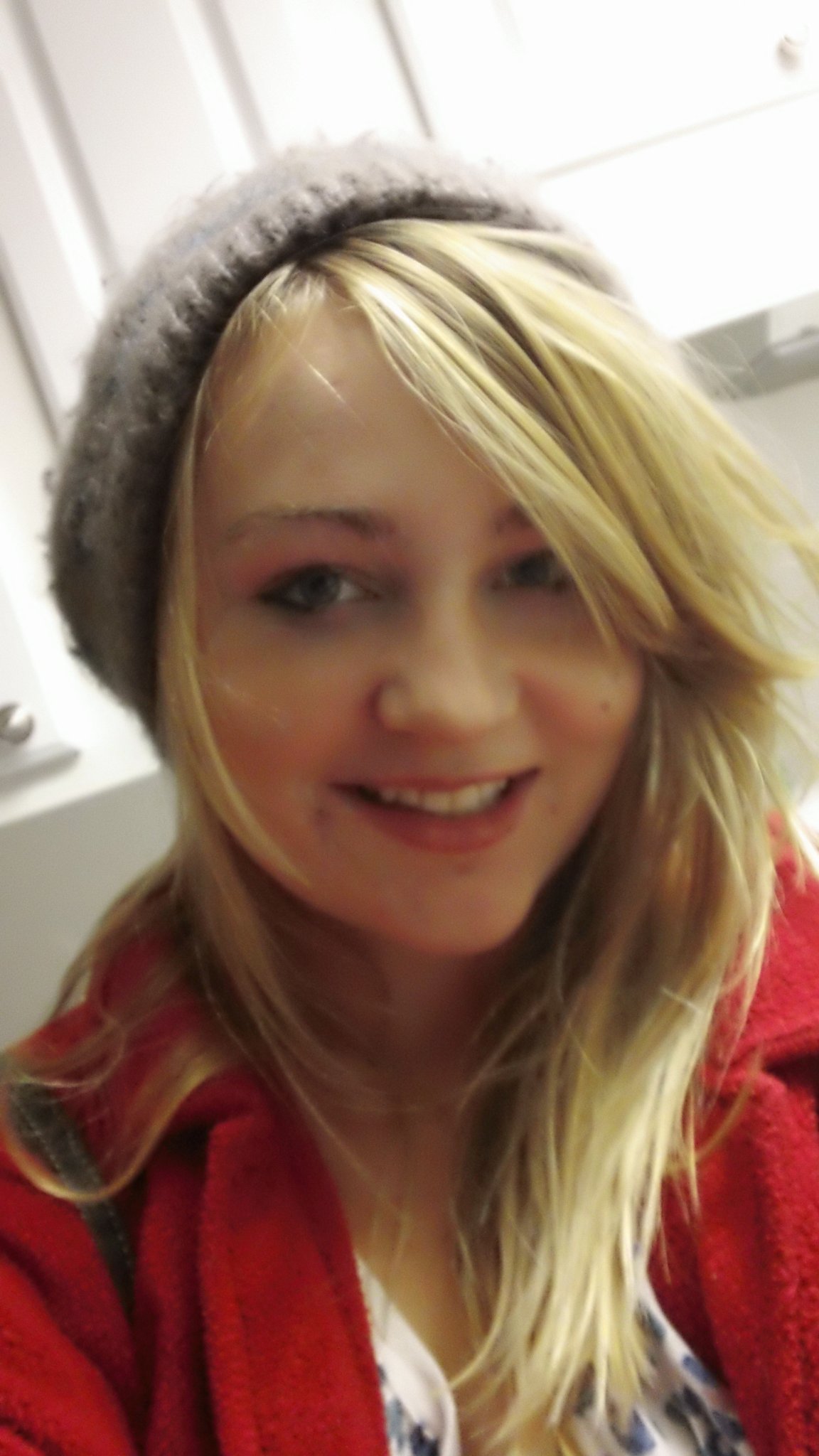 Фото - Кендал Николь: 1152x2048 / 222 Кб