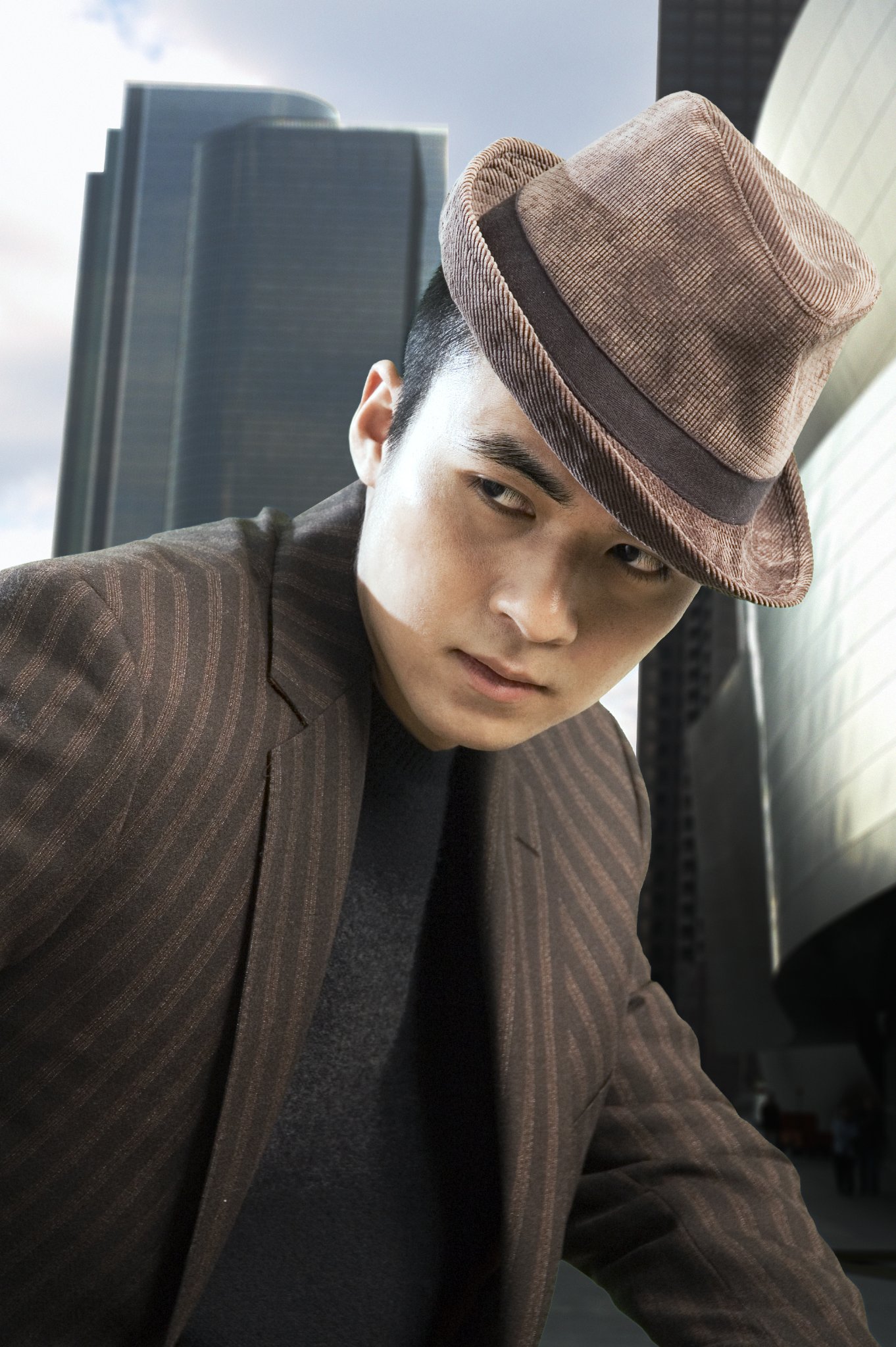 Фото - Ринтаро Савамото: 1362x2048 / 440 Кб