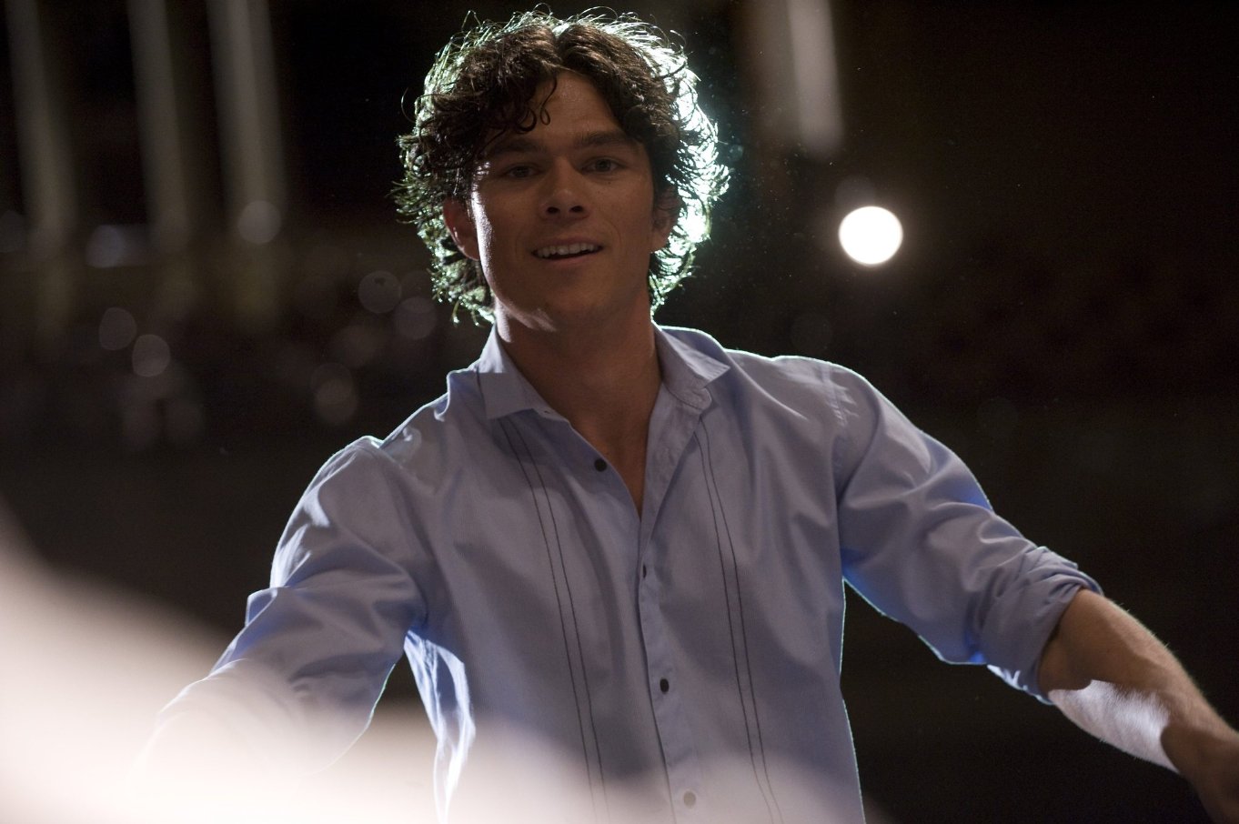 Фото - Люк Арнольд: 1362x906 / 137 Кб