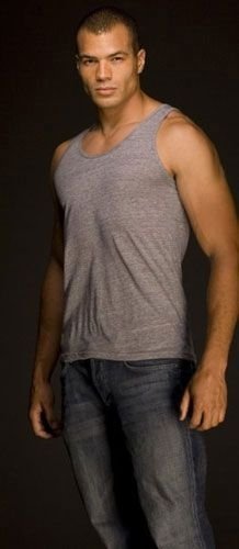 Фото - Итан Стоун: 218x500 / 15 Кб