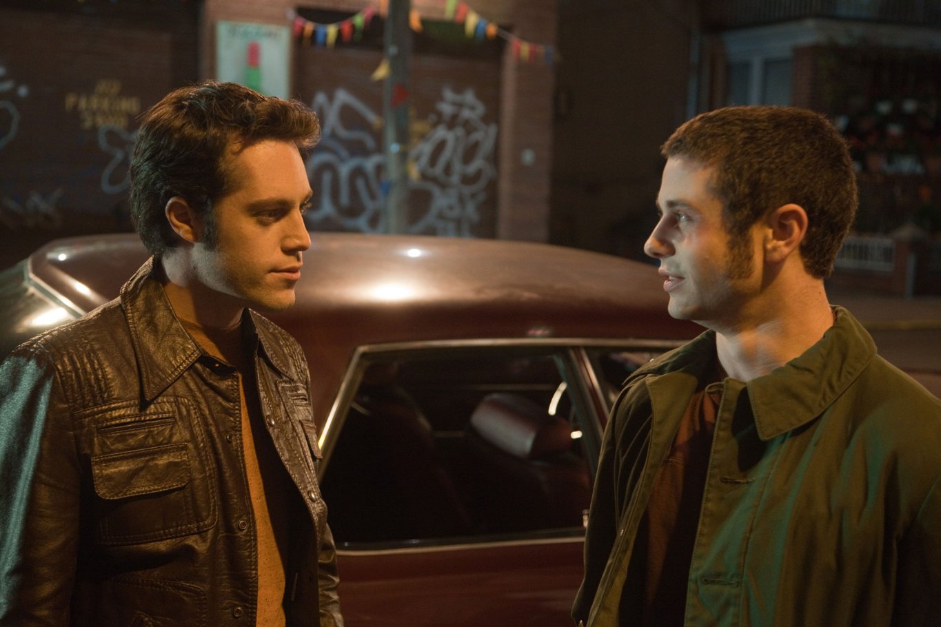 Фото - Ник Терстон: 1365x910 / 157 Кб