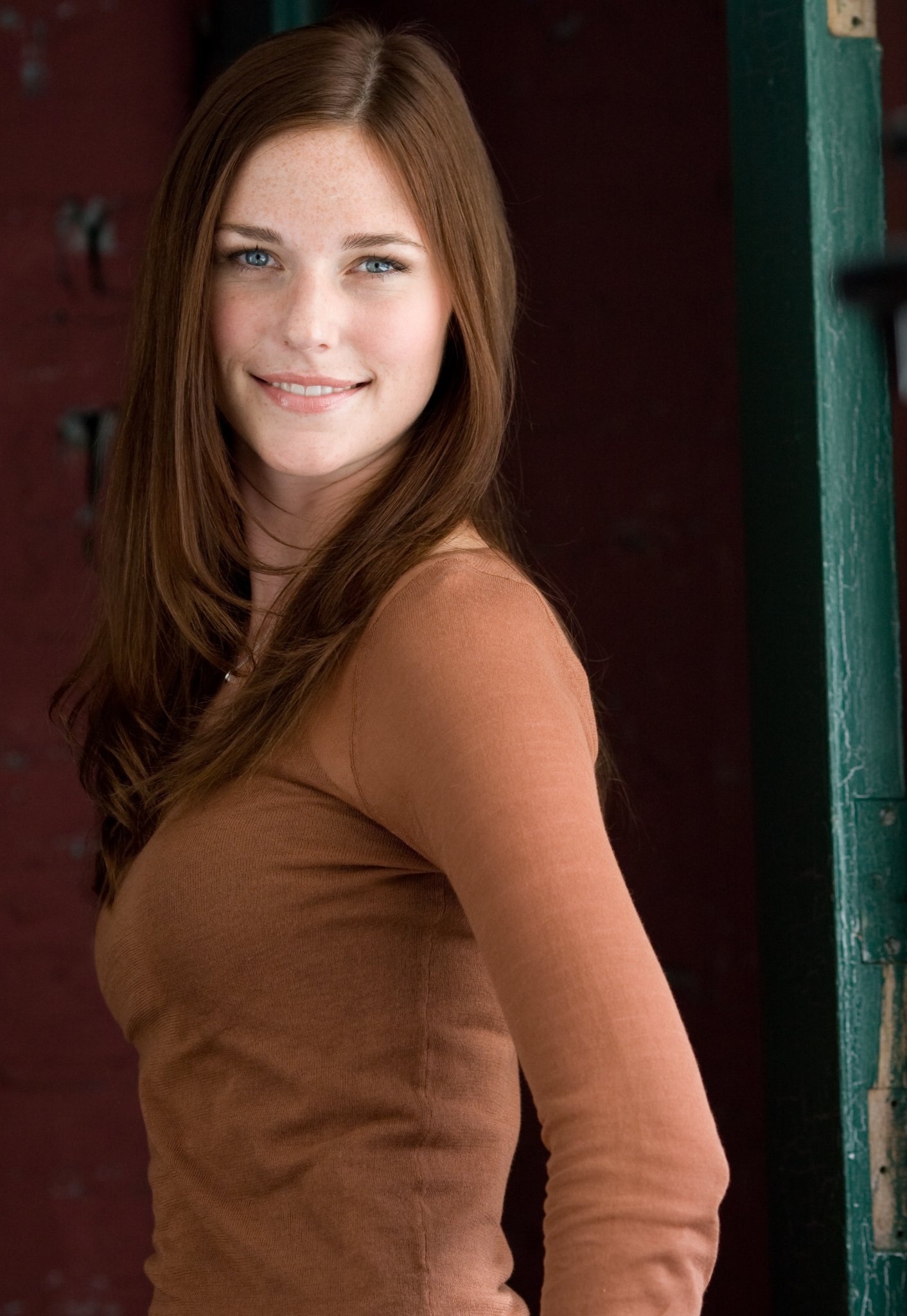 Фото - Эрин Брин: 1412x2048 / 331 Кб