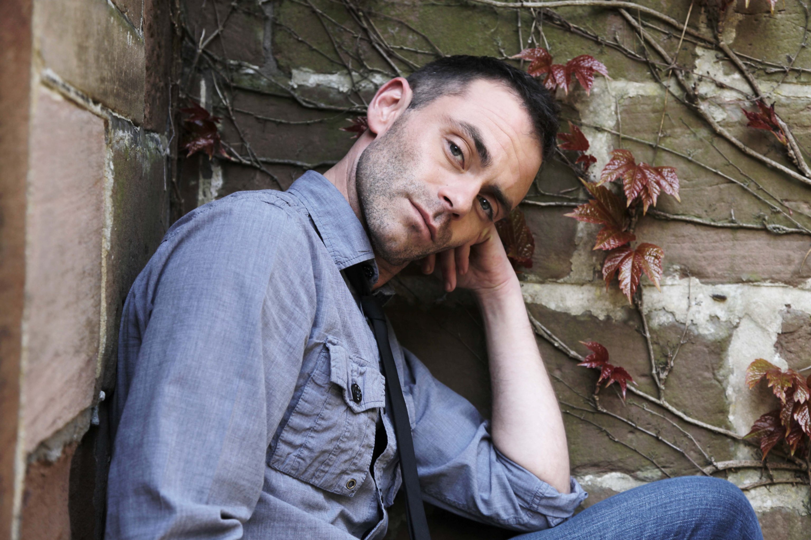 Фото - Дэниэл Броклбэнк: 3072x2048 / 781 Кб