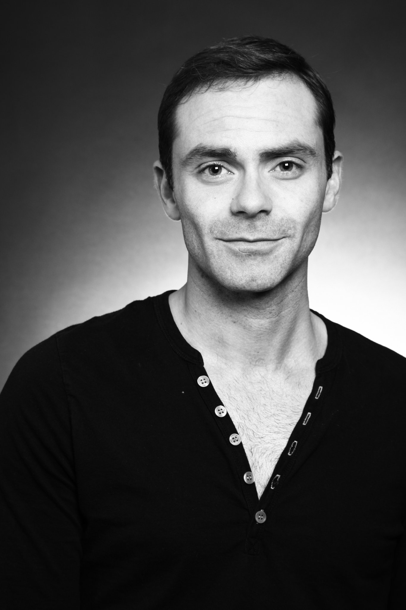 Фото - Дэниэл Броклбэнк: 1365x2048 / 197 Кб