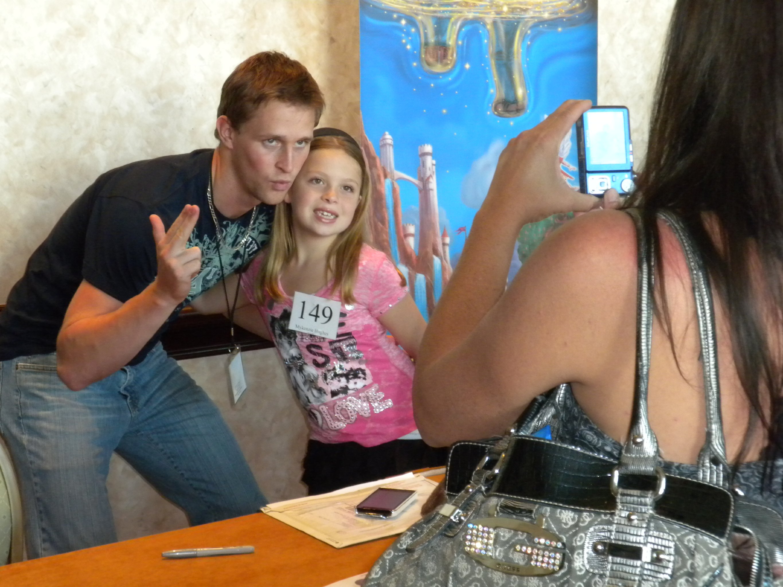 Фото - Бен Дэвис: 2731x2048 / 650 Кб