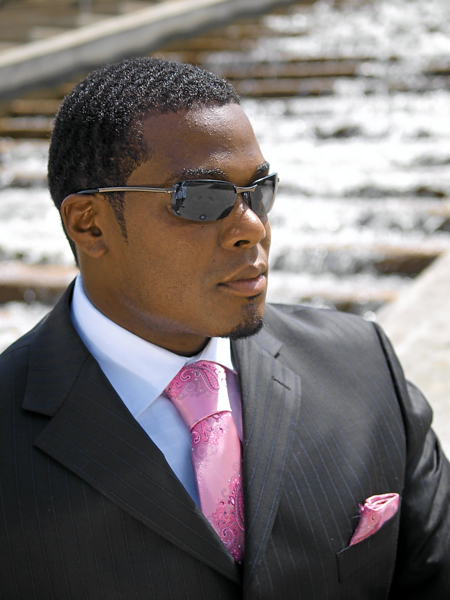 Фото - Мэтт Хардвик: 1536x2048 / 334 Кб