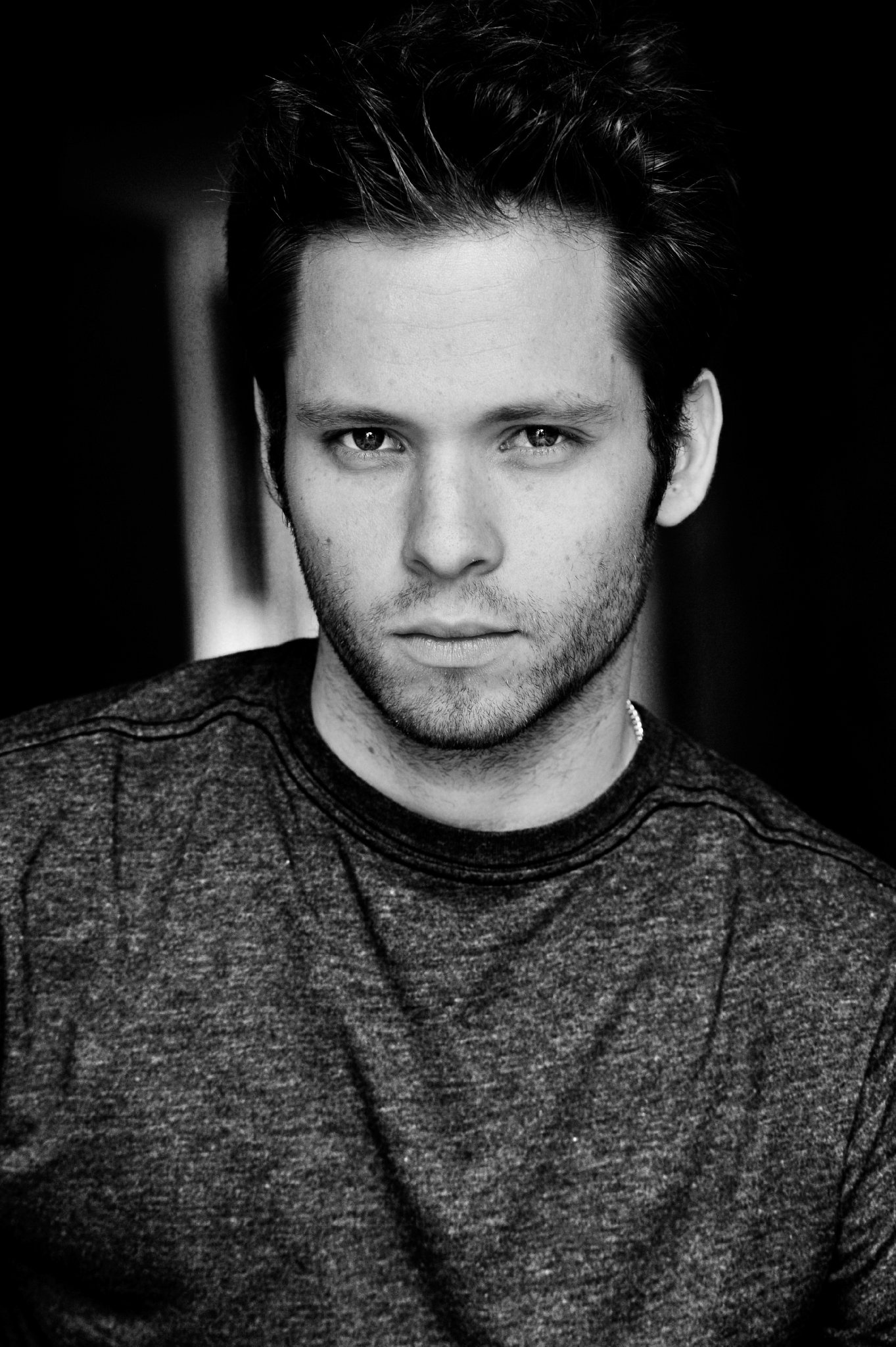 Фото - Шак Бреннер: 1363x2048 / 429 Кб