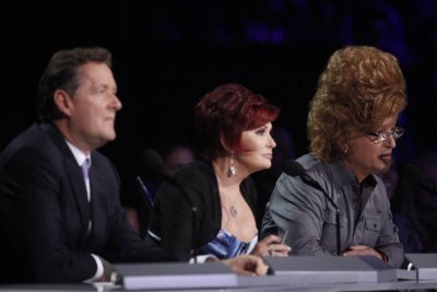 Фото - Шэрон Осборн: 400x267 / 17 Кб