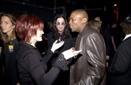 Фото - Шэрон Осборн: 261x170 / 12 Кб