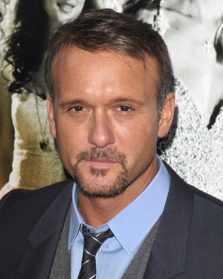 Фото - Тим МакГроу: 320x400 / 27 Кб