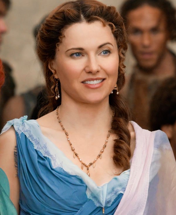 Фото - Люси Лоулесс: 600x735 / 65 Кб