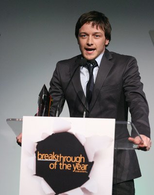 Фото - Джеймс МакЭвой: 317x400 / 20 Кб