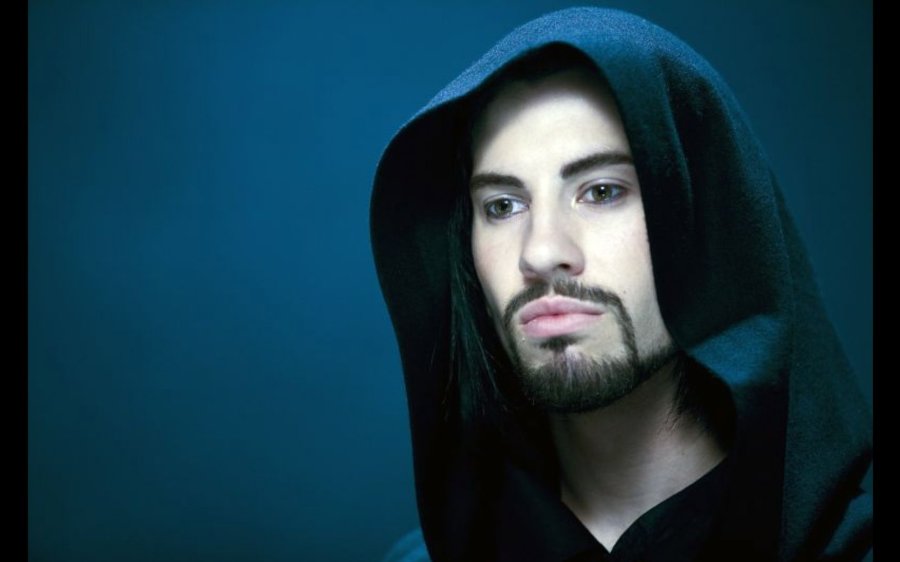 Фото - Дэмиен Боди: 900x562 / 37 Кб