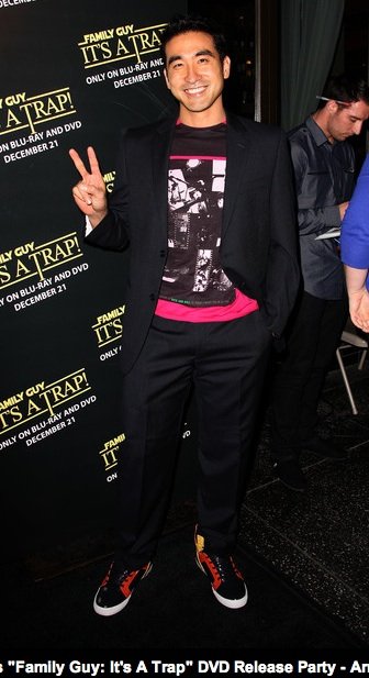 Фото - Питер Шин: 336x617 / 46 Кб