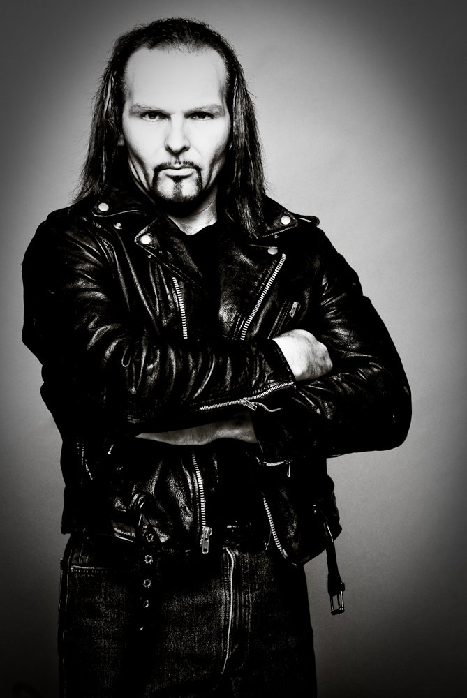 Фото - Алекс Зивак: 669x1000 / 96 Кб