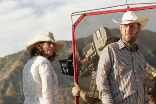 Фото - Валери Фэрис: 323x215 / 19 Кб