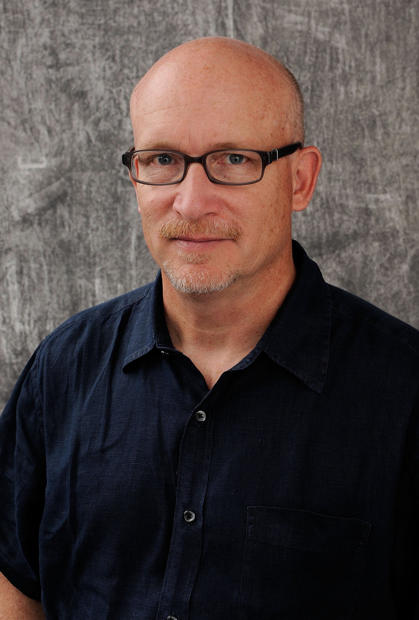 Фото - Алекс Гибни: 1383x2048 / 532 Кб