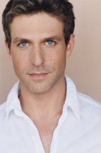 Фото - Дэвид Джулиан Хирш: 200x301 / 9 Кб