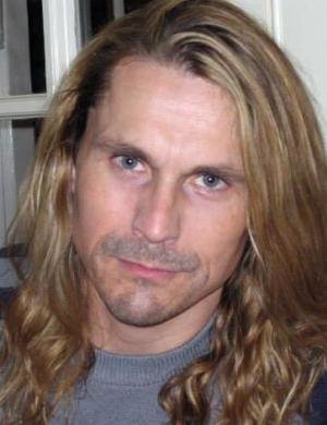 Фото - Курт Саттер: 300x390 / 23 Кб