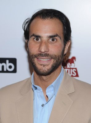 Фото - Бенджамин Сильверман: 296x400 / 17 Кб