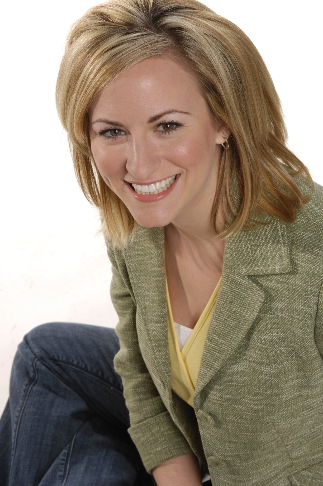 Фото - Дженифер Борец: 1360x2048 / 397 Кб