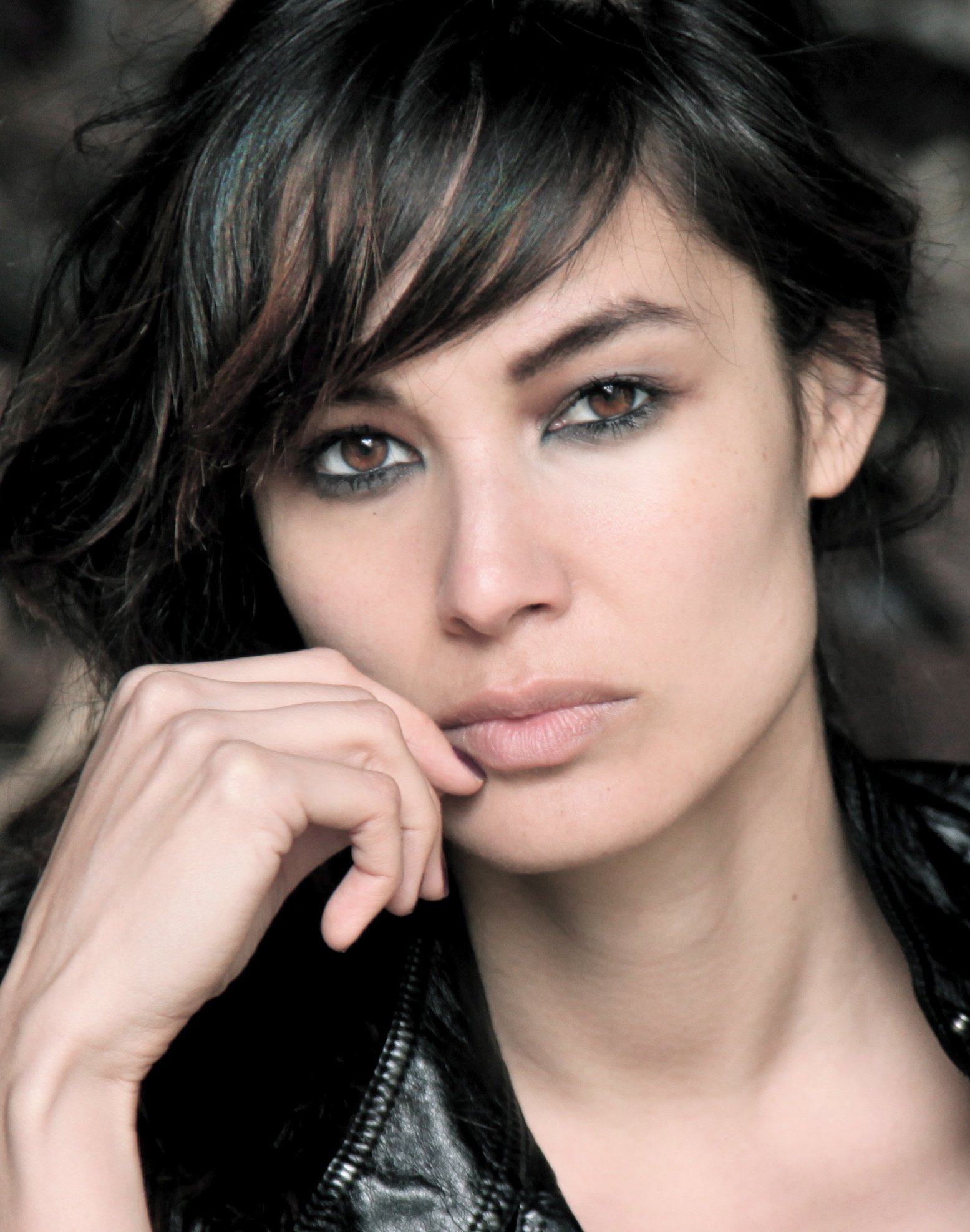 Фото - Беренис Марло: 1555x1975 / 322 Кб