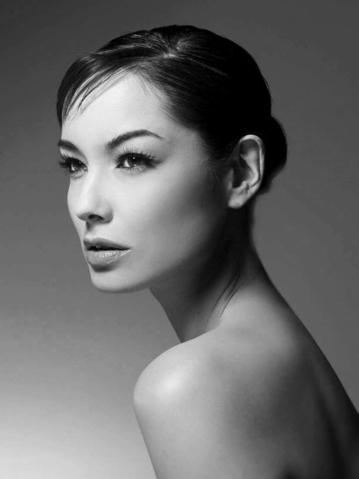 Фото - Беренис Марло: 1222x1628 / 86 Кб