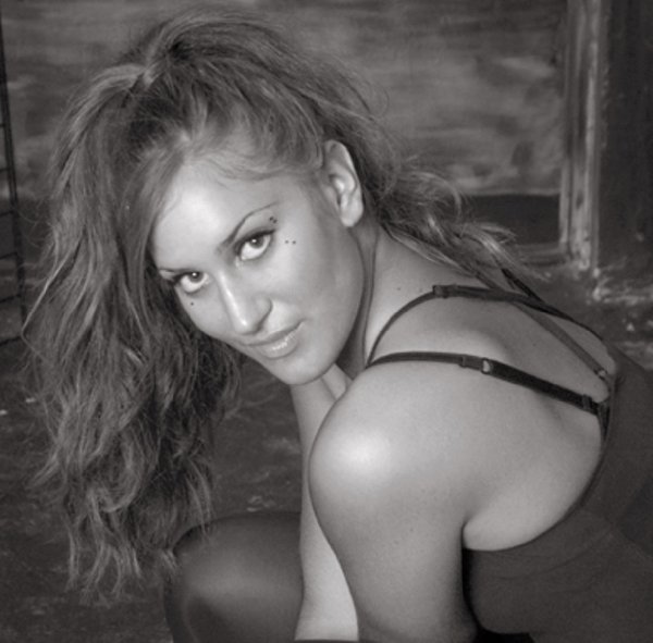 Фото - Эрин Саткей: 600x591 / 47 Кб