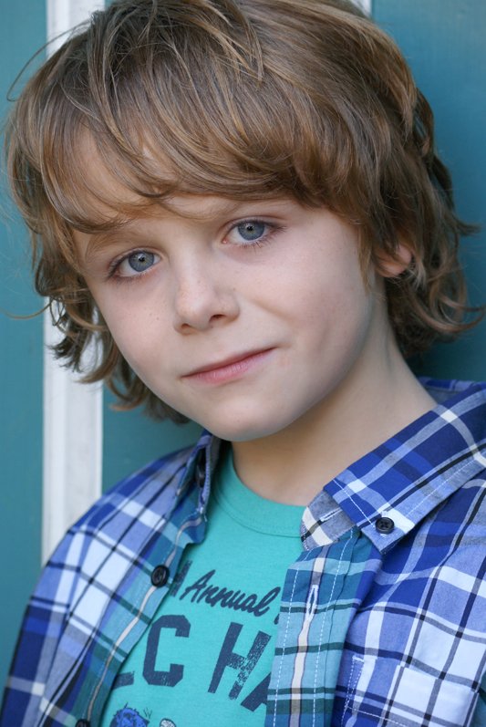 Фото - Гриффин Кейн: 533x797 / 86 Кб