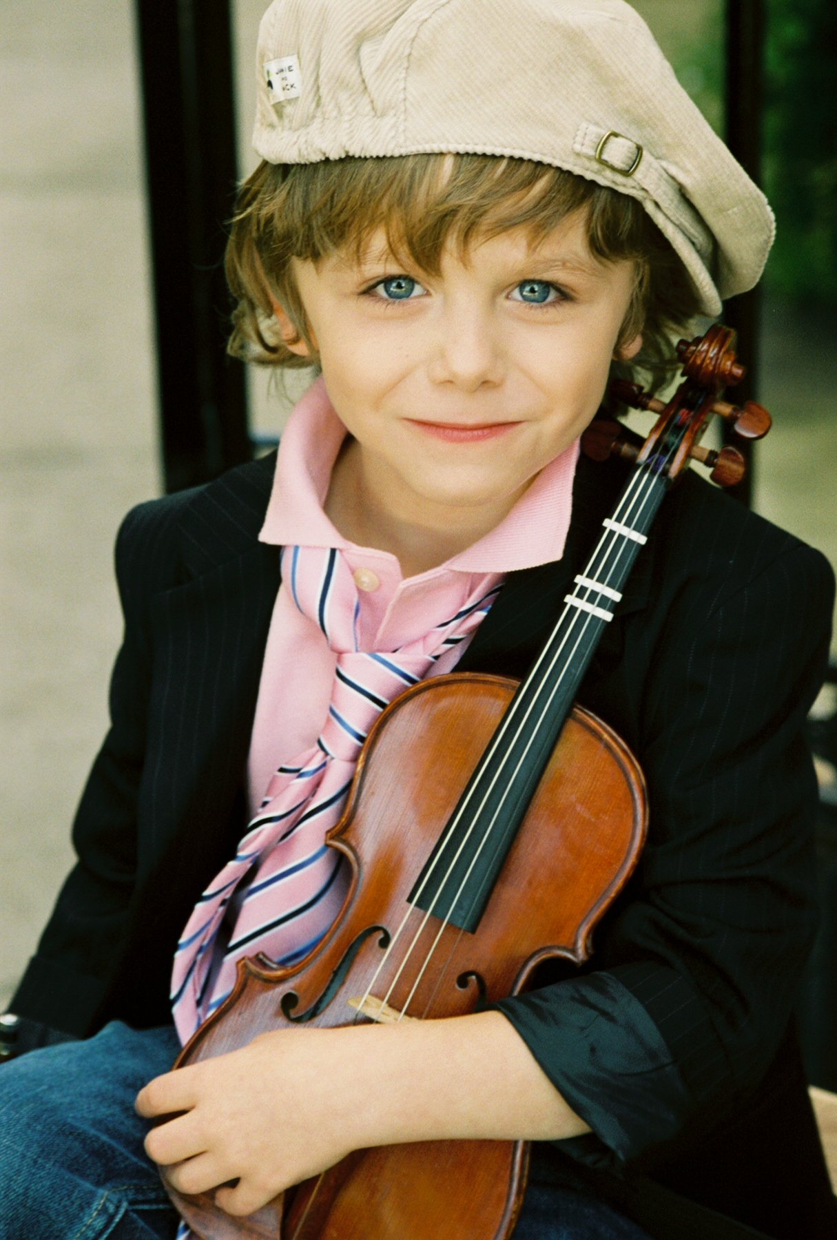 Фото - Гриффин Кейн: 1215x1800 / 305 Кб