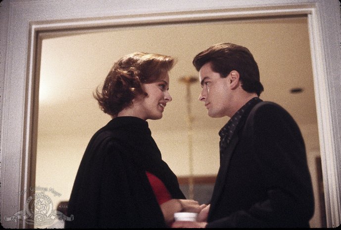 Фото - Чарли Шин: 689x464 / 66 Кб