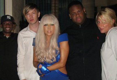 Фото - Николь Эрлих: 402x276 / 19 Кб